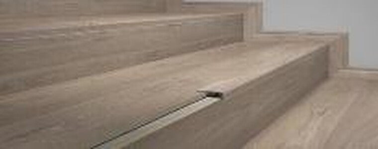 FRONTAL DE ESCADA DE PLASTICO TECNO 6 2,1 ML 07965793